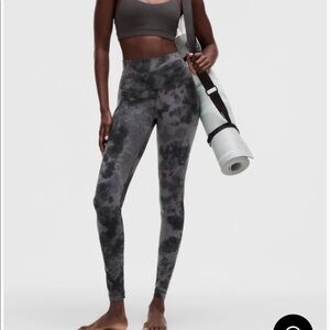 Lululemon High Rise 28” Diamond Dye Grey Legging